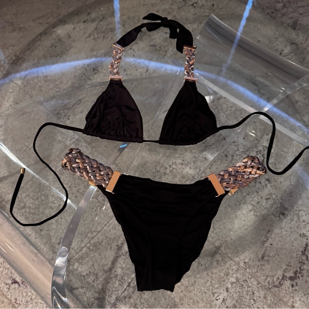 Beach Bunny Chain Embellished Bikini